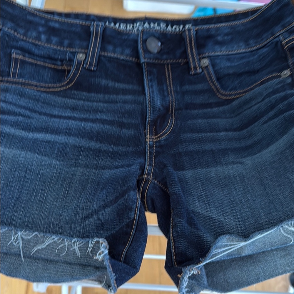 American Eagle Outfitters Blue Jean Shorts Casual Cut-Off Style